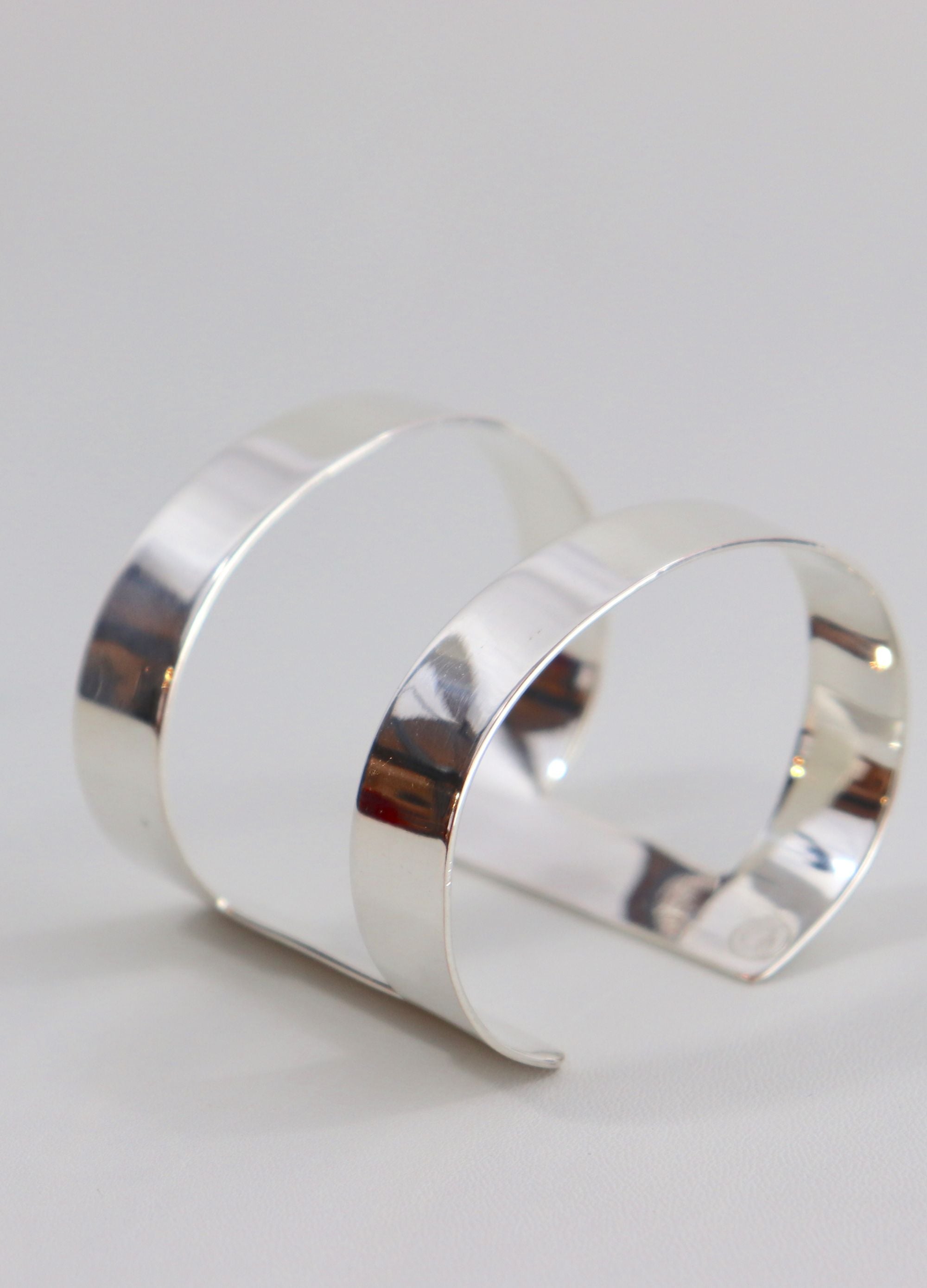 Duality Cuff